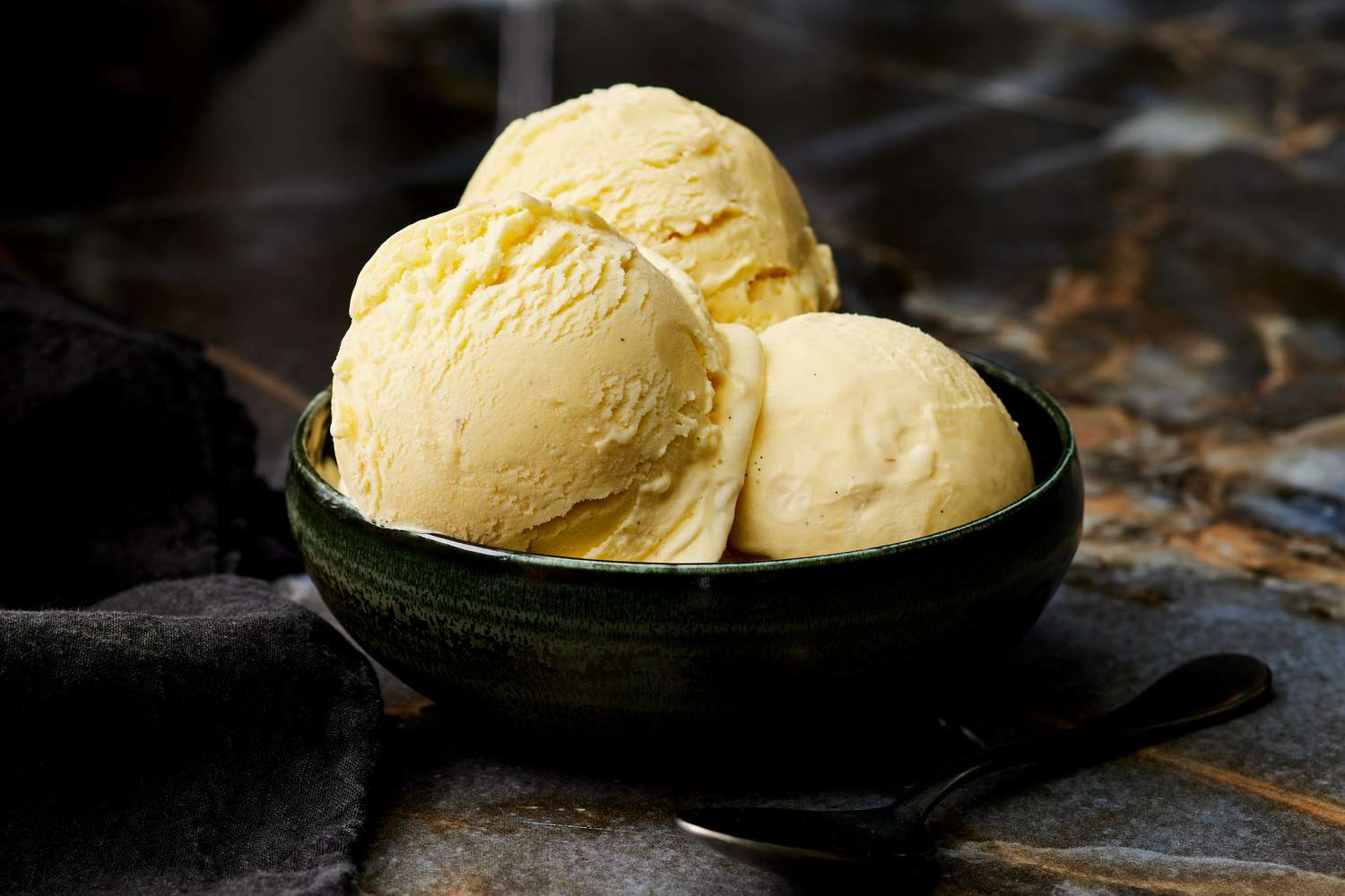 vanilla-ice-cream-FT-RECIPE0324-cebca493f53c4431a0049ea65bfb4796